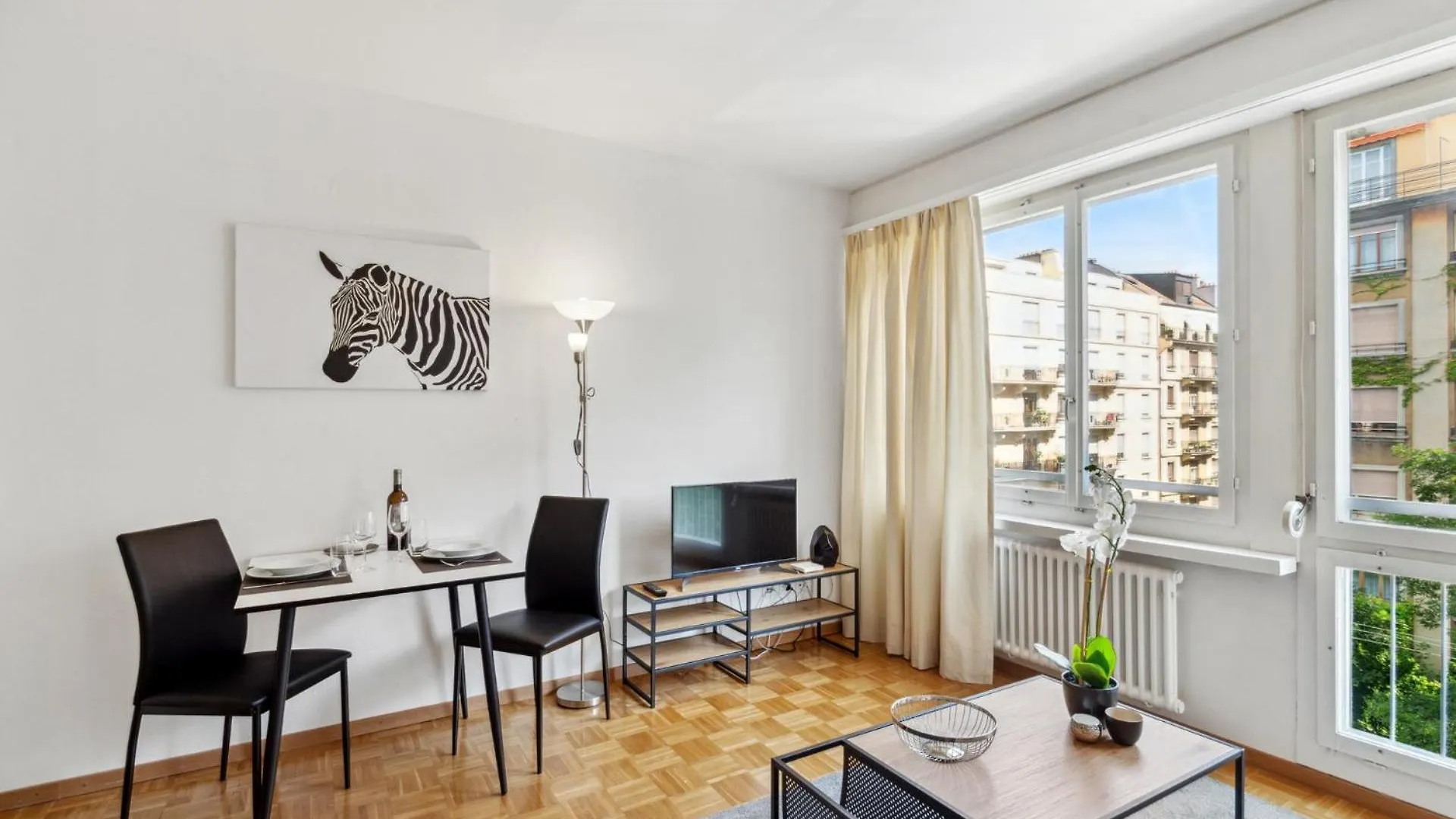 Athenee 36 Residence By Homenhancement Ženeva Apartmán