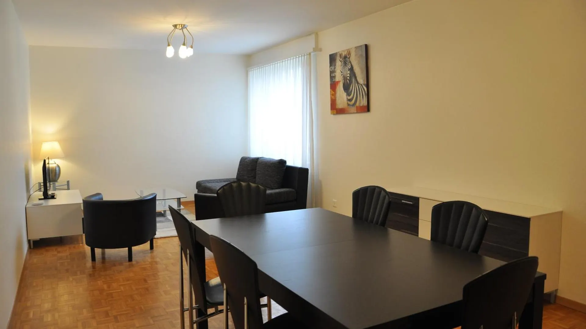 Athenee 36 Residence By Homenhancement Ženeva 0*,